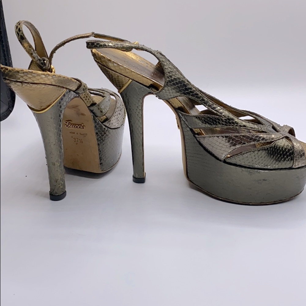 Women’s Gucci Bronze Gold Platform Heels size 37.5